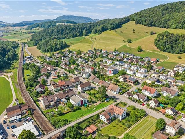 1'715 m² Entwicklungsareal bereit für Ihre Vision!