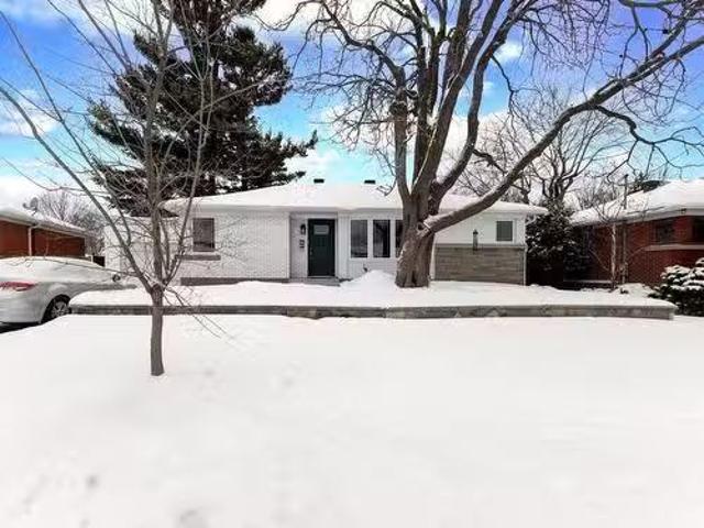 1715 Av. Parkfield, Dorval, QC, H9P 1T4 house for sale List.