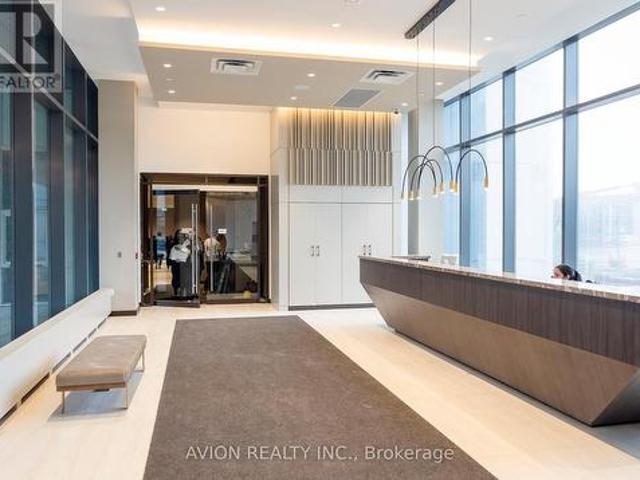 1716 10 Honeycrisp Cres Crescent, Vaughan, ON, L4K 5Z8 lease for lease | Listing ID N13523 | Royal LePage