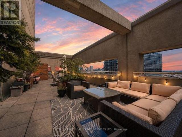 1718 25 The Esplanade, Toronto, ON, M5E 1W5 lease for lease | Listing ID C13479 | Royal LePage