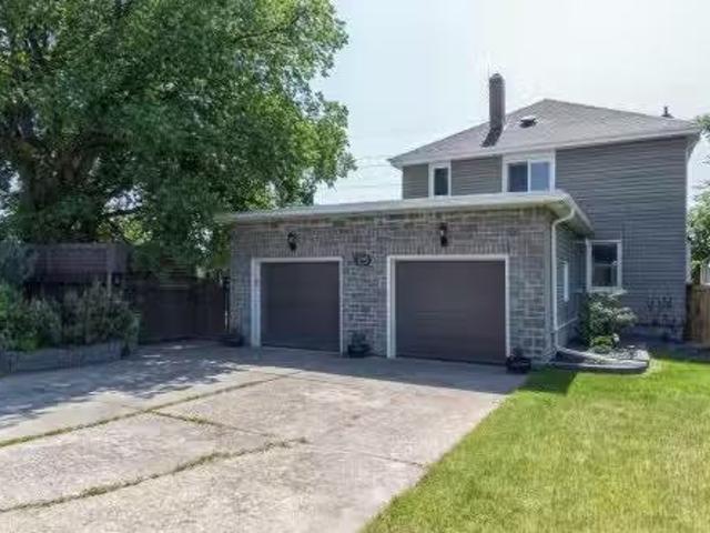 17107 80 Avenue, Edmonton, AB, T5T 0B3 house for sale Listi.