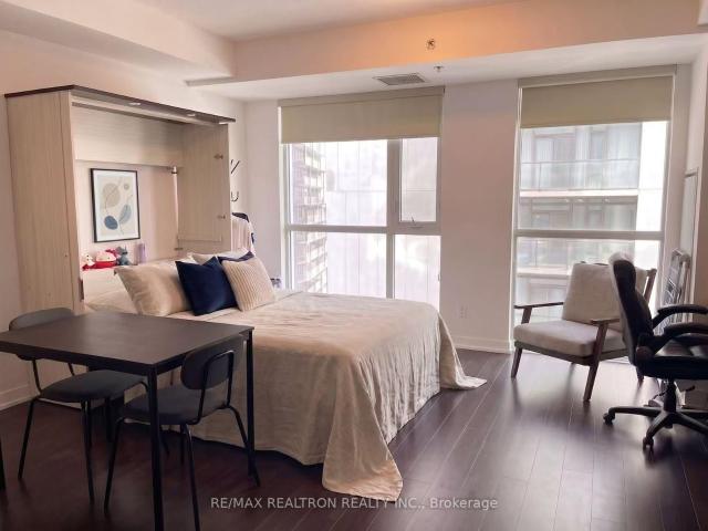 1710 Richmond Street, Toronto | StudioBeds/1Bath, Condo, $2,100/mo | Condos. Ca
