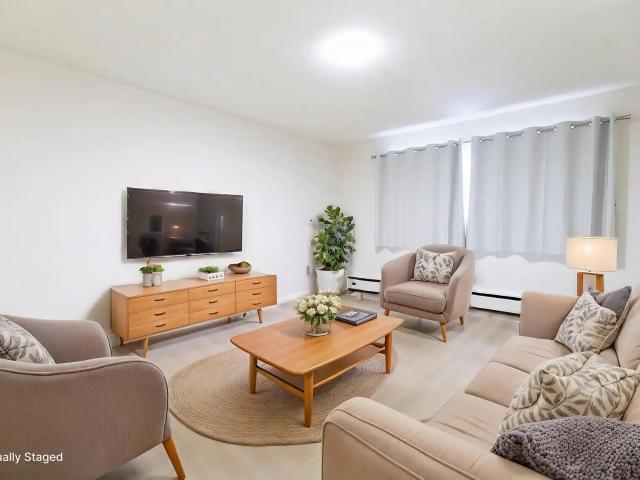 1711 Mount Royal Apartments