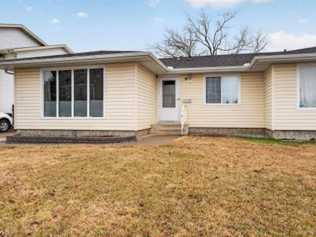 17120 Street, Edmonton, AB, T5X 4Z4 duplex for sale | Listing ID E4484 | Royal LePage