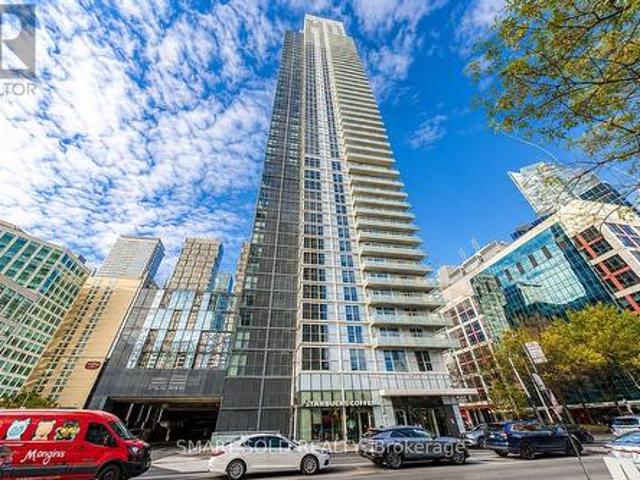 1712 Front Street W, Toronto, ON, M5V 0E9 condo for sale | Listing ID C13228 | Royal LePage