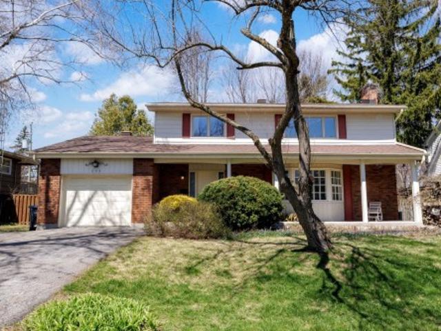 171 Creswell Drive, Beaconsfield, QC, H9W 1E8 house for sale | Listing ID 25374 | Royal LePage