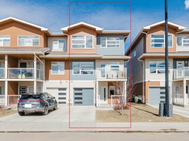 17268 9B Avenue, Edmonton, AB, T6W 3V5 house for sale | Listing ID E4494 | Royal LePage