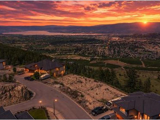 1726 Carnegie Street, Kelowna, BC, V1P 1T3 vacant land for sale | Listing ID 10393 | Royal LePage
