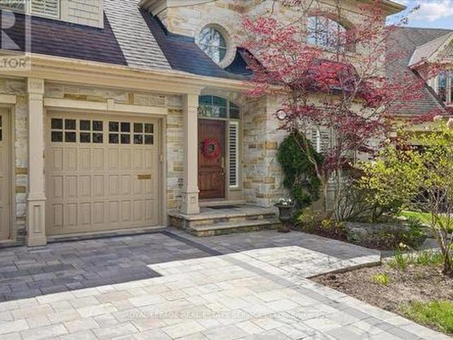1726 The Pines, Mississauga, ON, L5J 4V5 house for sale | Listing ID W13605 | Royal LePage