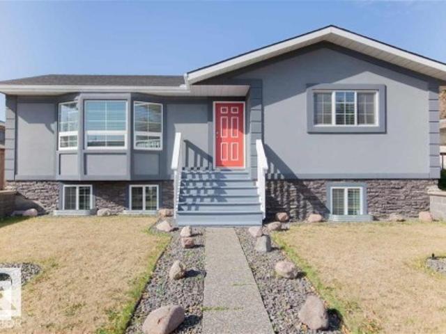 17208 Street, Edmonton, AB, T5X 3G8 house for sale | Listing ID E4491 | Royal LePage