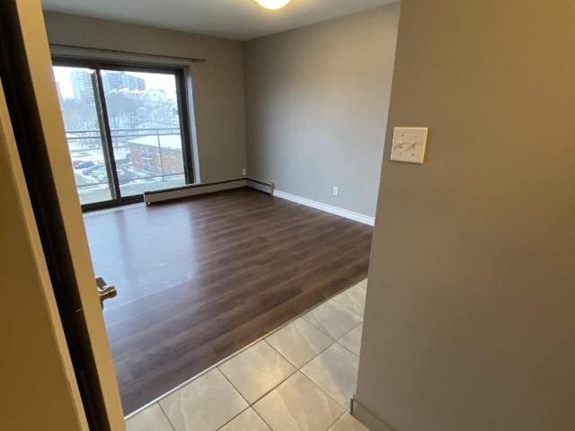 1720 Paris Street Bachelor [object Promise] for Rent