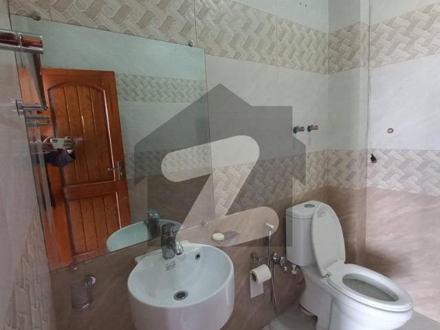 1720 Square Feet Flat In Bahria Town Phase 7 Is Available For Rent Bahria Town Phase 7