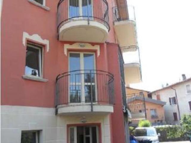 172/2024 U BS bilocale al primo piano con posto auto scoperto in asta a Toscolano Maderno