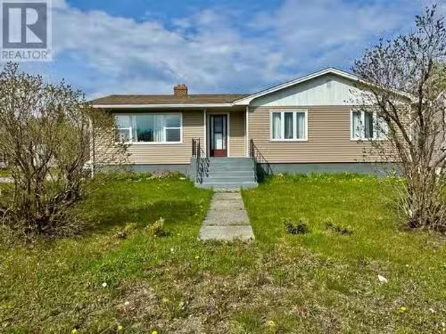 172 Elizabeth Drive, Gander, NL, A1V 1H5 house for sale Lis.