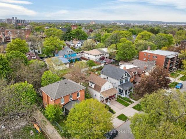 172 Prospect Street S, Hamilton, ON, L8M 2Z4 house for sale | Listing ID X13128 | Royal LePage