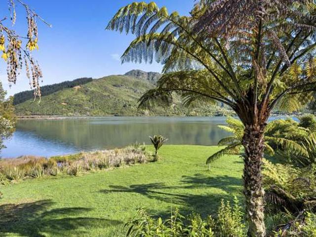 1735 Queen Charlotte Drive, Marlborough Sounds, Marlborough