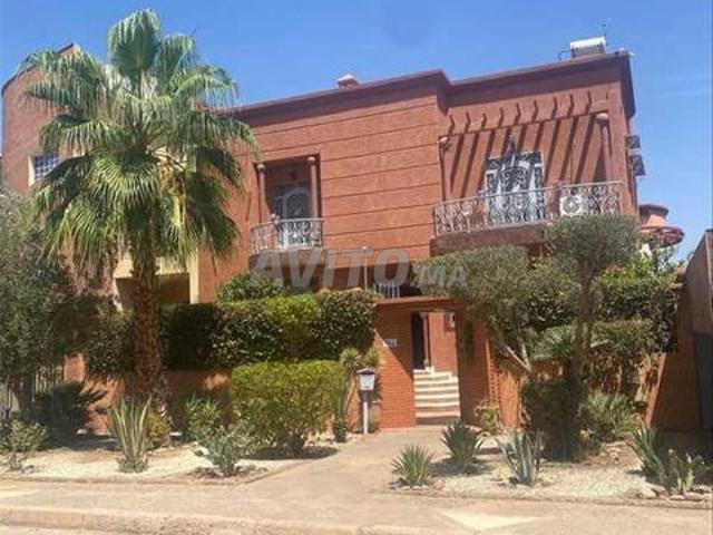 17364 Vente Villa à Marrakech Riad Essalam de 302