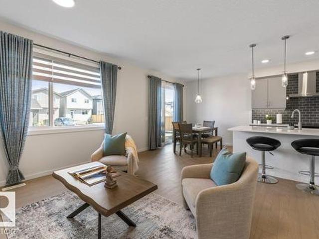 17339 3 Street, Edmonton, AB, T5Y 4G7 house for sale | Listing ID E4489 | Royal LePage