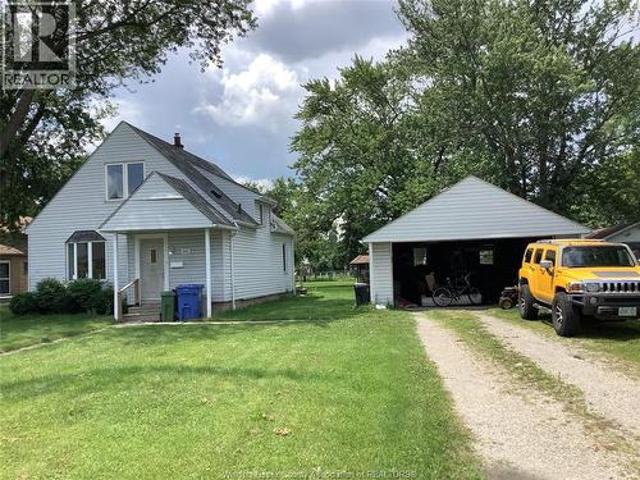 1733 Balfour, Windsor, ON, N8T 2R9 house for sale | Listing ID 26016 | Royal LePage