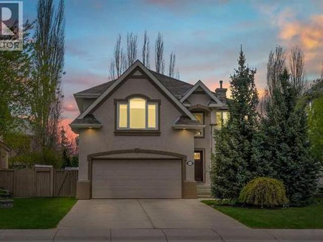 1733 Evergreen Drive Sw, Calgary, AB, T2Y 3T8 house for sale | Listing ID A2312 | Royal LePage
