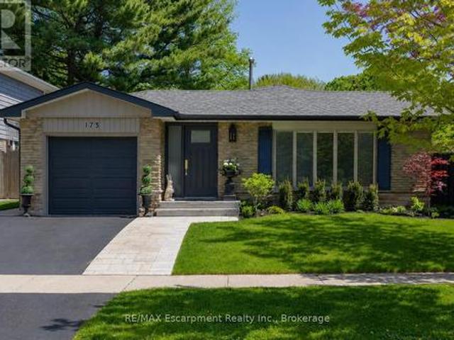 173 Chebucto Drive, Oakville Fd Ford, ON, L6J 5R1 house for sale | Listing ID W13157 | Royal LePage