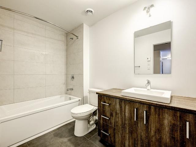 173 Boulevard Armand Frappier 2 Bedroom Apartment for Rent at 173 Boul Armand Frappier, Sainte Julie, QC J3E 0C8