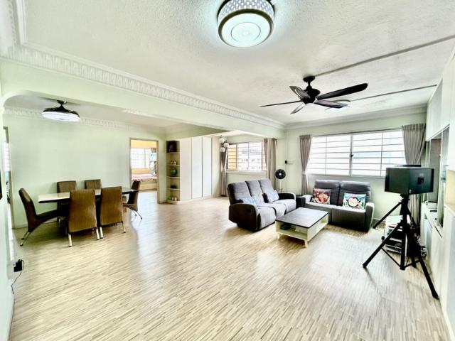173 Bishan Street 13 HDB Apartment For Sale, $930,000, 3 Bed 2 Bath 1,302 sqft $714.00 psf