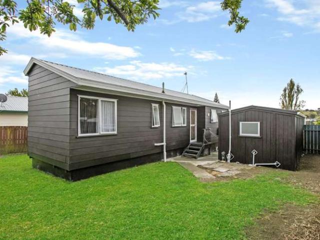 1/73 Redcrest Avenue, Papakura