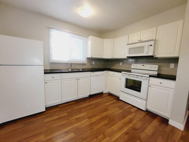 1748 Lakewood Road South NW Townhouse [object Promise] for Rent