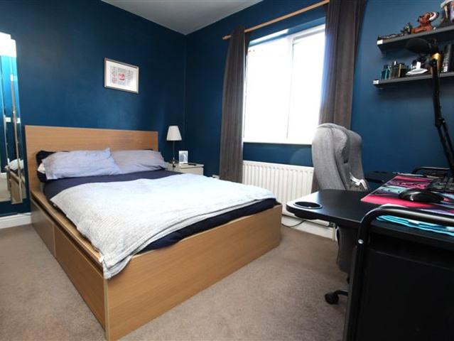 174 Castlecurragh Vale, Mulhuddart, Dublin 15 DNG Castleknock 4931 MyHome. Ie Residential