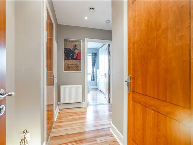 174 Beechwood Court, Stillorgan, County Dublin Brady & McCarthy Estate Agents 4936 MyHome. Ie Residential
