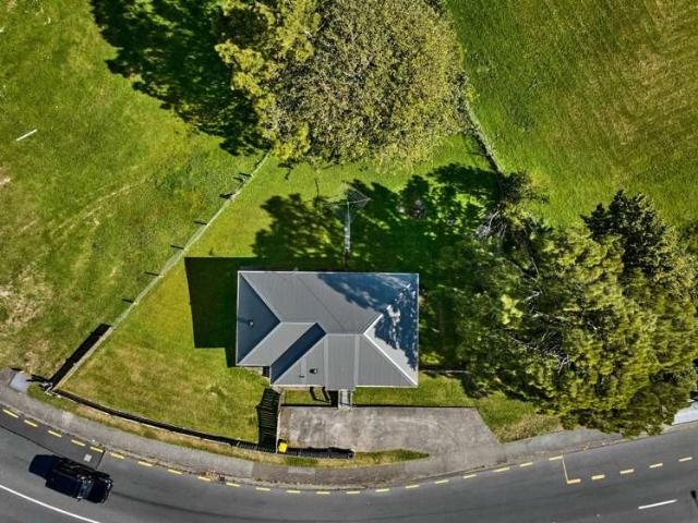 174 Mungavin Avenue, Cannons Creek, Porirua City