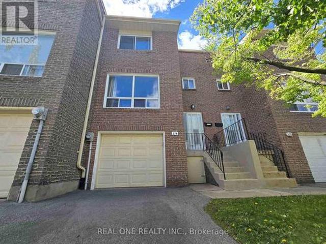 174 Rusty Crestway, Toronto, ON, M2J 2Y6 townhouse for sale | Listing ID C13449 | Royal LePage