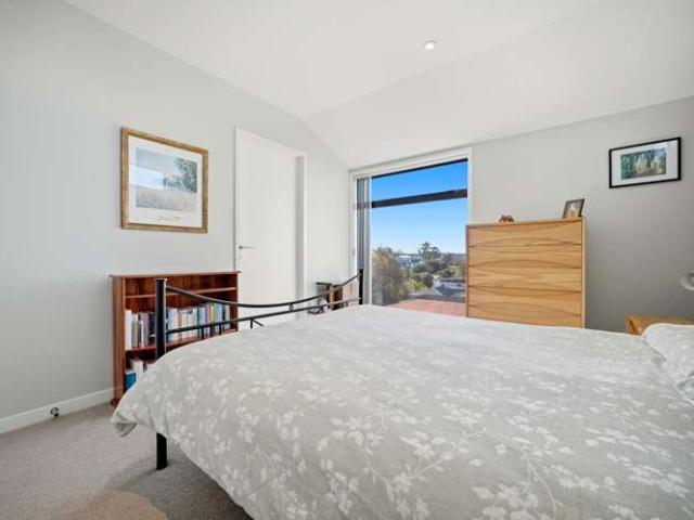 174A Archers Road, Glenfield, North Shore City