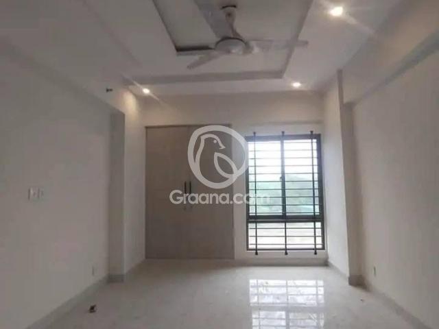 1750 Ft² Flat for Sale
