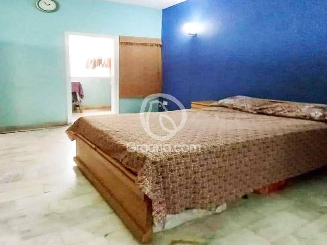1750 Sq. Ft. Flat for sale