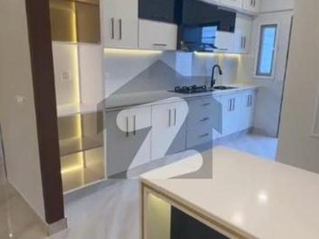 1750Sqft 3Bed DD Apartment For Rent DHA Phase 6