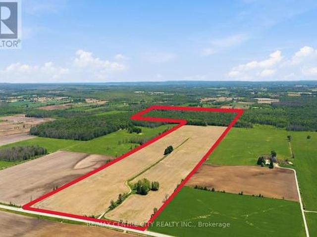 17513 Grey Bruce Line, Georgian Bluffs, ON, N0H 2N0 farm for sale | Listing ID X13455 | Royal LePage
