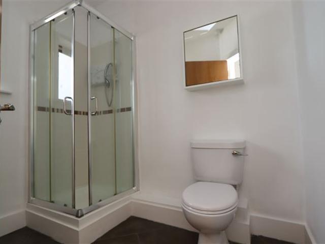 175,000 | 38 Spencer's Court, Enniscorthy, Co. Wexford Sherry FitzGerald O'Leary Kinsella 5021 MyHome. Ie Residential