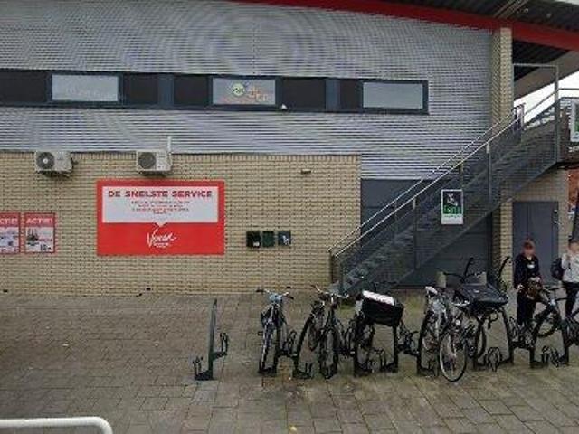 175 m2 office space for rent in Almere