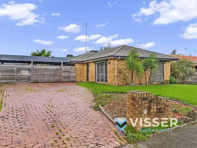 175 Waradgery Drive, Rowville, VIC 3178