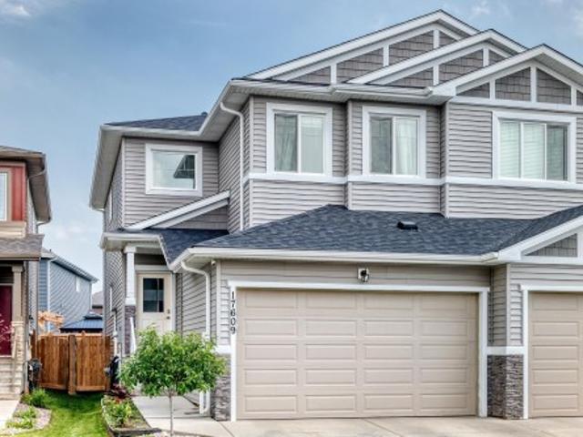 1760 Street Nw, Edmonton, AB, T5Y 4A7 house for sale | Listing ID E4499 | Royal LePage