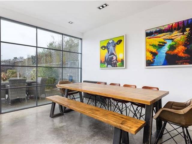 176 Foxrock Close, Off Kill Lane, Deansgrange, Co. Dublin Ed Dempsey & Associates 4906 MyHome. Ie Residential