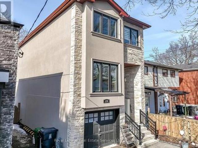 176 Leyton Avenue, Toronto Oakridge, ON, M1L 3V6 Luxury House for sale | Listing ID E12241 | Royal LePage Carriage Trade Luxury Properties