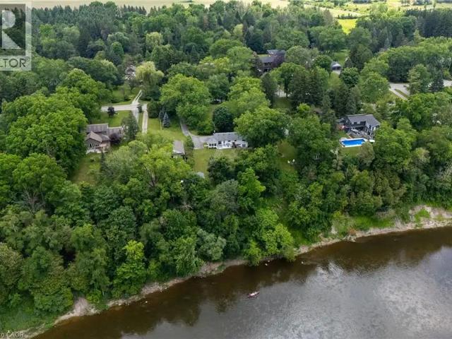 176 RIVERBANK Drive