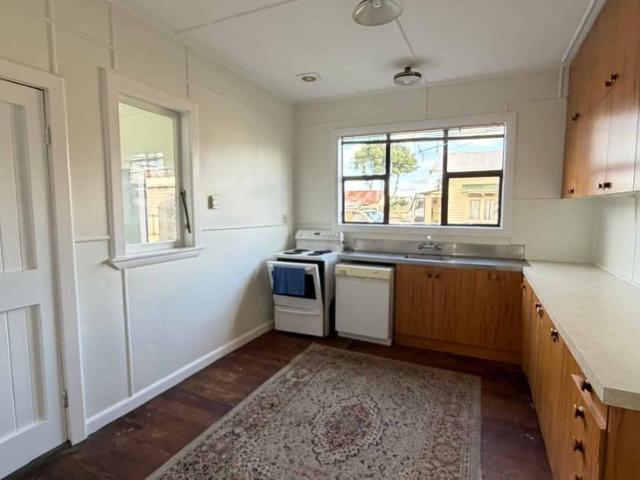 176 Winchester Street, Levin