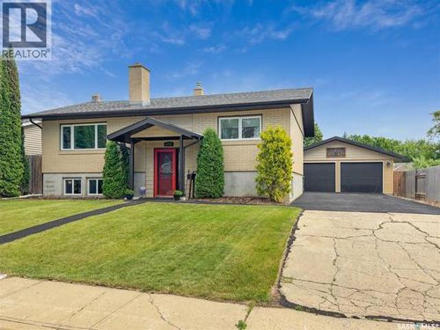 1772 Centennial Crescent, North Battleford, SK, S9A 3J3 house for sale | Listing ID SK041486 | Royal LePage