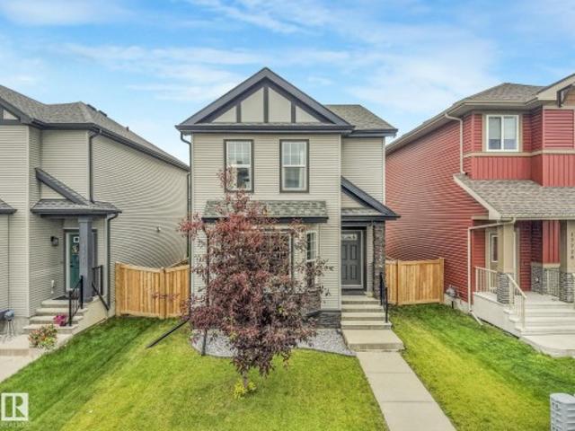 1772 Street Nw, Edmonton, AB, T5Y 3W8 house for sale | Listing ID E4498 | Royal LePage