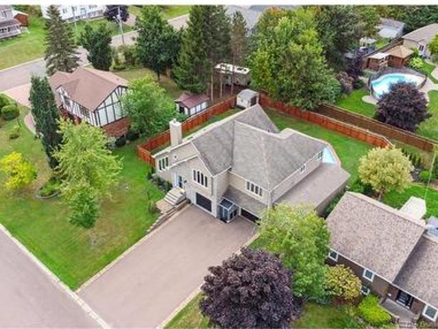 177 Chatellereault St, Shediac, NB, E4P 1M5 Luxury House for sale | Listing ID NB112695 | Royal LePage Carriage Trade Luxury Properties