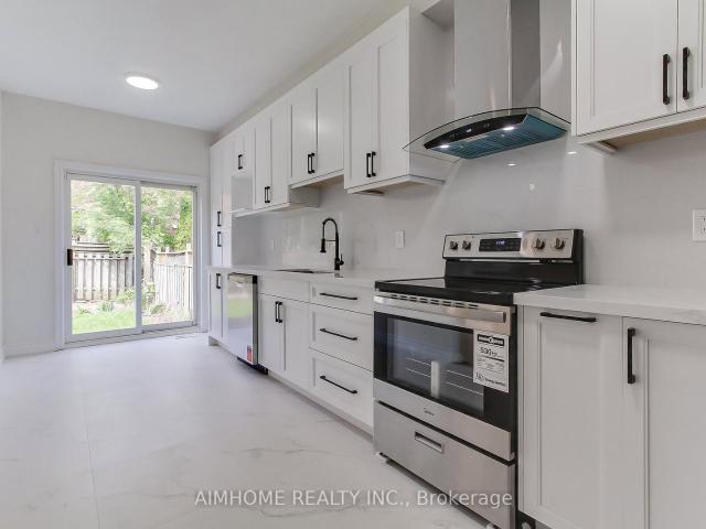 177 Denise Circle, Newmarket | 3+1Beds/3Bath, Townhouse, $899,000 | Condos. Ca